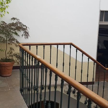Chez Albert Et Karine Sauve Ngoại thất bức ảnh