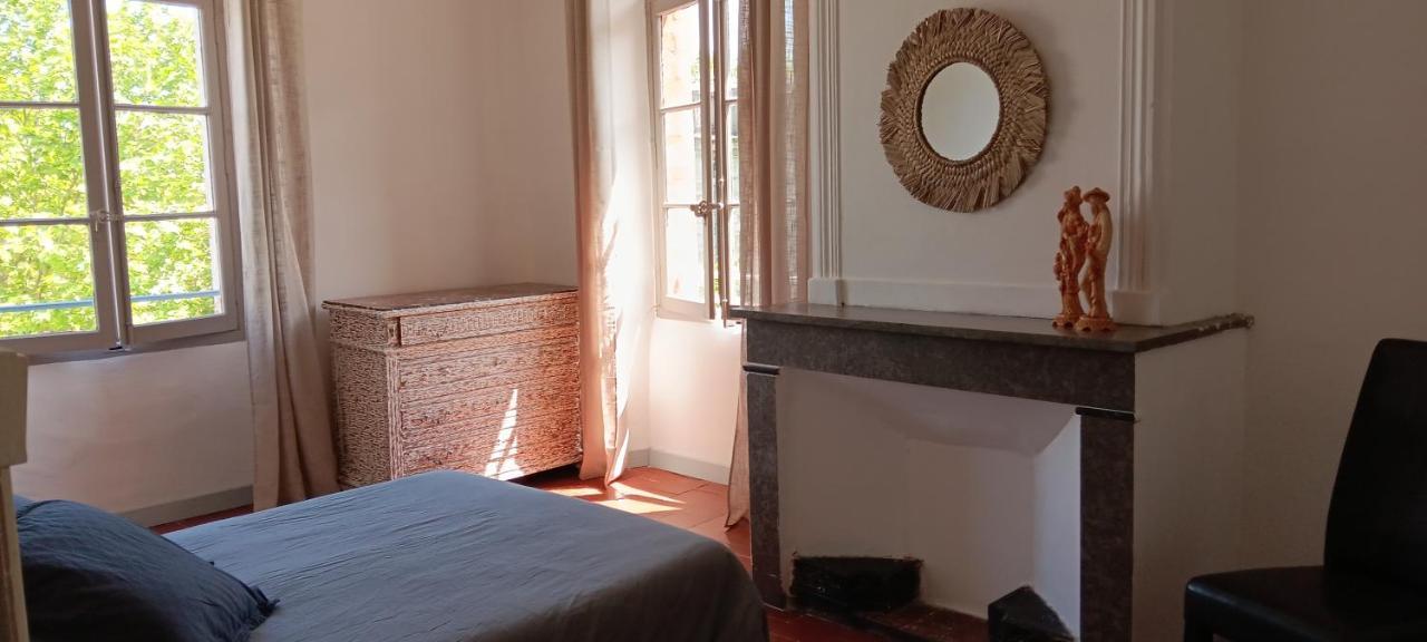 Chez Albert Et Karine Sauve Phòng bức ảnh